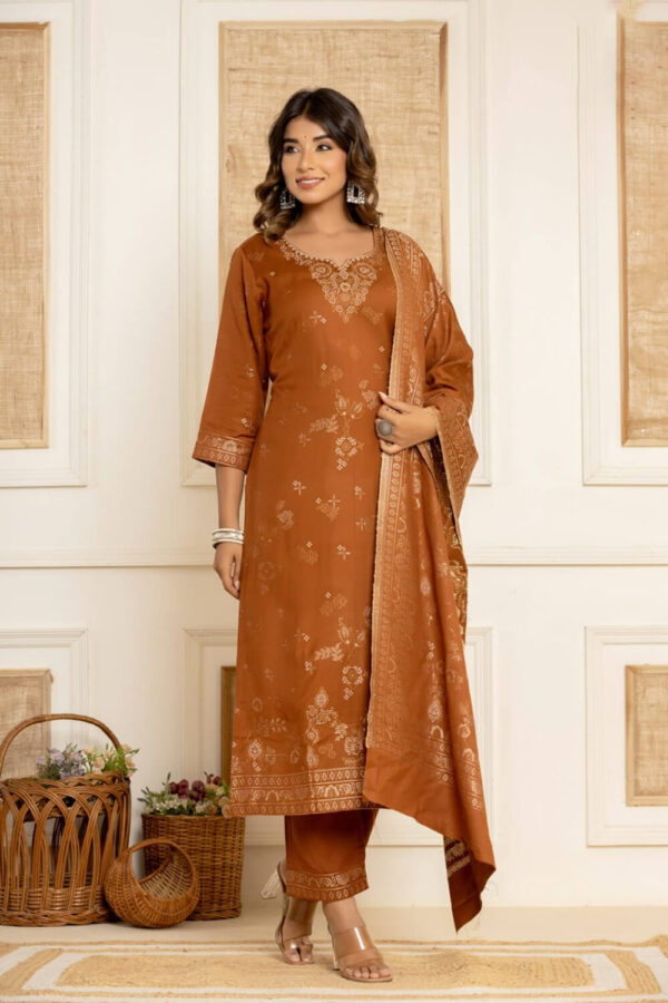 Zoya 4